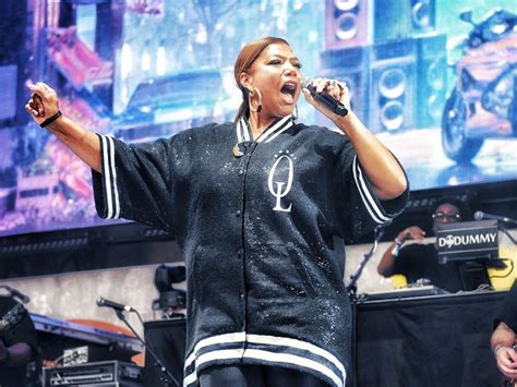 A Quirkiness de Queen Latifah: De rapper aos palcos da Broadway!