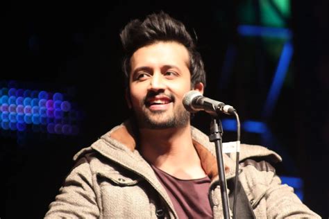 A Noite Mágica de Popstars com Atif Aslam: Um Encontro Inesquecível entre Música e Cultura!