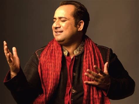 A Noite Mística de Rahat Fateh Ali Khan: Uma Jornada Sonora Transcendente!