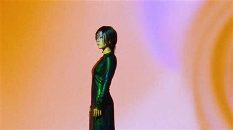 Uma Noite Inesquecível com o Utada Hikaru no Brasil: Um Encontro de Culturas e Música!