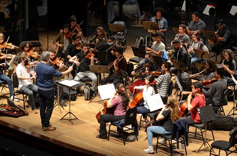 Concerto de Corazon: Uma Noite Mágica Com a Voz Incrível da Malásia!