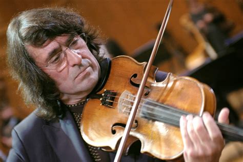 Yuri Bashmet's Viola Extravaganza: A Symphony of Laughter, Tears, and Unexpected Guests!